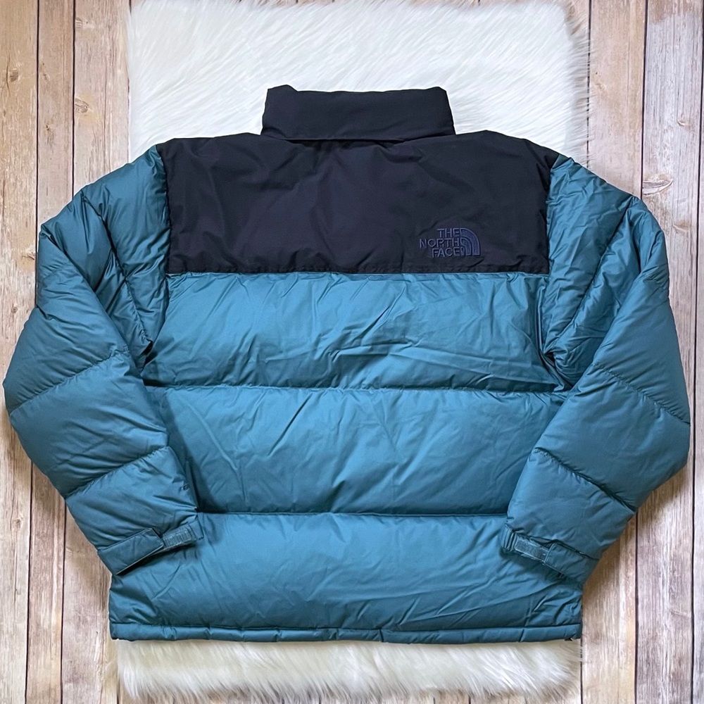 The North Face Men’s Eco Nuptse Jacket In Mallard Blue Aviator Navy - Picture 6 of 9